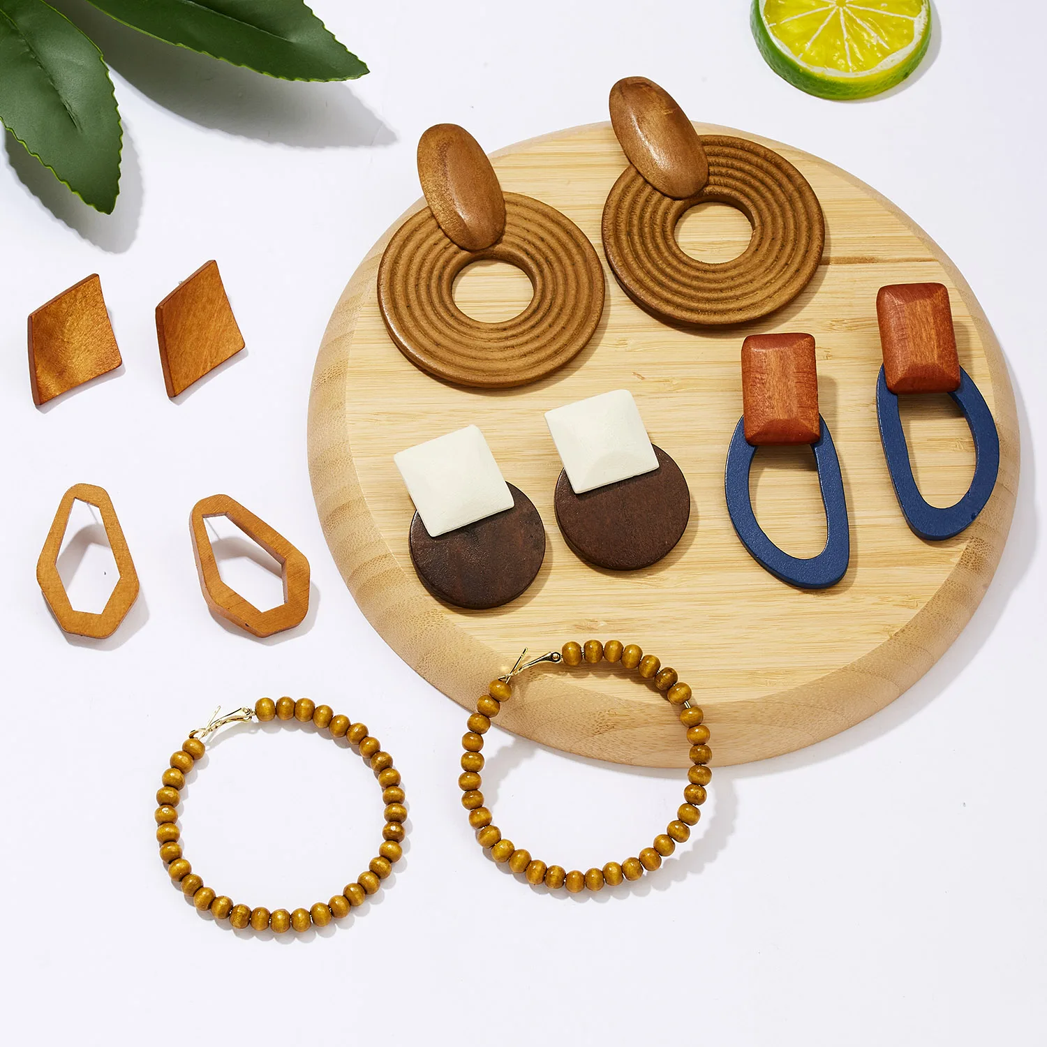 6 Styles Ethnic Geometric Big Wooden Earrings For Women Earrings Vintage Geometric Dangle Drop Earring 2019 Female Boho Jewelry 
6 Styles Ethnic Geometric Big Wooden Earrings For Women Earrings Vintage Geometric Dangle Drop Earring 2019 Female Boho Jewelry