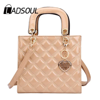 LADSOUL 2020 New Fashion Famous Designer Handbags Wild Texture Embroidery Cross-body Bag Rhombus Chain Two Styles Messager Bag
LADSOUL 2020 New Fashion Famous Designer Handbags Wild Texture Embroidery Cross-body Bag Rhombus Chain Two Styles Messager Bag