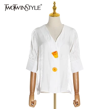 TWOTWINSTYLE Patchwork Elegant White Shirts For Women V Neck Half Sleeve Casual Hit Color Button Shirt Female 2020 Fashion New
TWOTWINSTYLE Patchwork Elegant White Shirts For Women V Neck Half Sleeve Casual Hit Color Button Shirt Female 2020 Fashion New