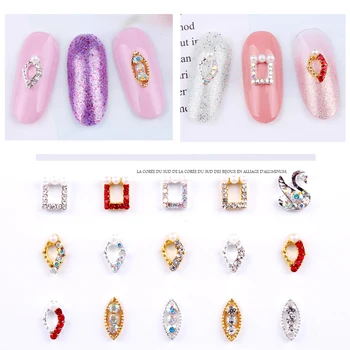 100Pcs/lot Pearl Rhinestone Nail Design Alloy 3D Gold/Silver Square/Rhombus Alloy Crystal Diamond Nail Jewelry Crystal Nail Deco
100Pcs/lot Pearl Rhinestone Nail Design Alloy 3D Gold/Silver Square/Rhombus Alloy Crystal Diamond Nail Jewelry Crystal Nail Deco