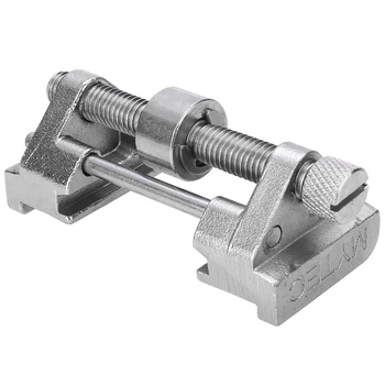 Adjustable Side Clamping Fixed Angle Stainless Steel Guide Wood Chisel Planer Blade Flat Chisel Abrasive Tools
Adjustable Side Clamping Fixed Angle Stainless Steel Guide Wood Chisel Planer Blade Flat Chisel Abrasive Tools