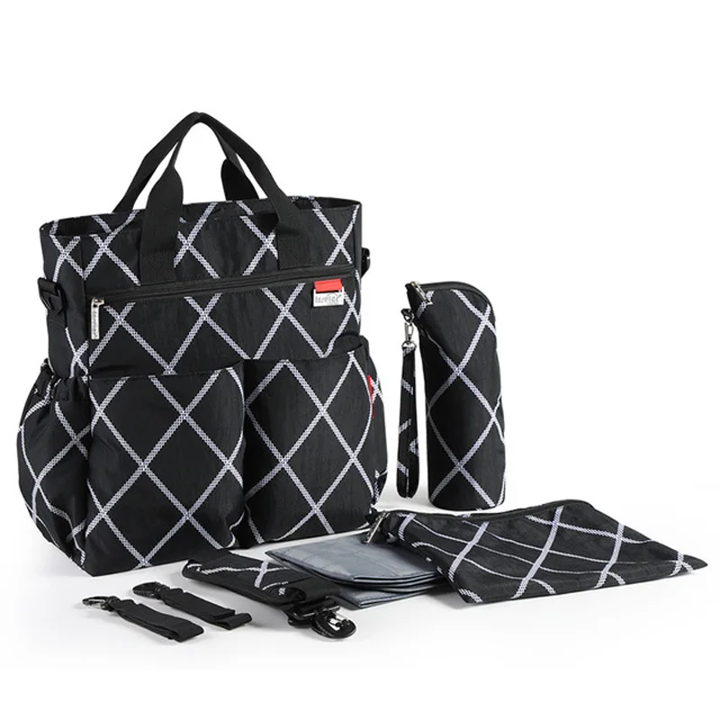 New Baby Diaper Bag For Mom Handbag Large Capacity Multifunction Nappy Bag For Stroller Tote Shoulder Bags 5 Colors
New Baby Diaper Bag For Mom Handbag Large Capacity Multifunction Nappy Bag For Stroller Tote Shoulder Bags 5 Colors