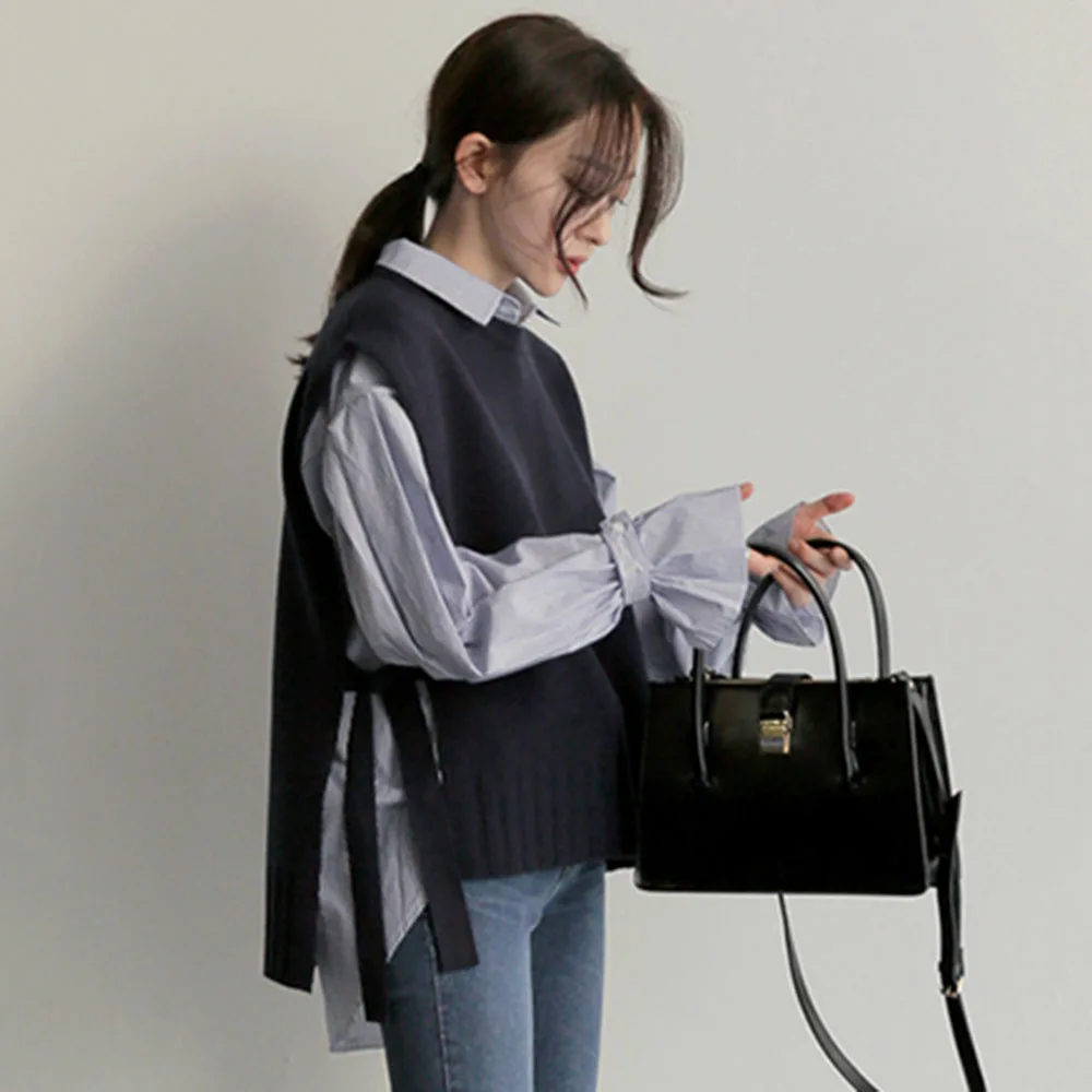 Two Piece Women Blouse 2020 Spring Autumn Korean Fashion Knit Vest And Long Sleeve Shirt 2PCS Set Causal Female Tops Blue
Two Piece Women Blouse 2020 Spring Autumn Korean Fashion Knit Vest And Long Sleeve Shirt 2PCS Set Causal Female Tops Blue