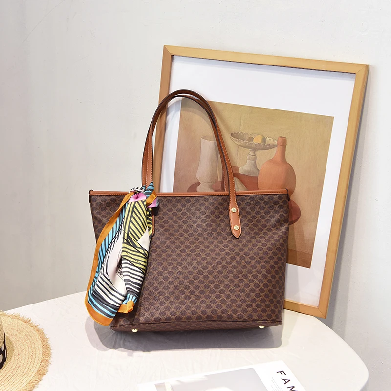 Sleek Minimalist Brand Large Pocket Casual Tote Women's Handbag large-capacity Casual Tote bag Top-Handle Bags shoulder bags 
Sleek Minimalist Brand Large Pocket Casual Tote Women's Handbag large-capacity Casual Tote bag Top-Handle Bags shoulder bags