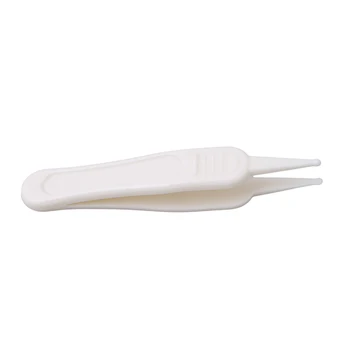 Plastic Tweezers Ear Nose Clean for baby 1PC New Baby Safety Tweezers Nose Ears Dirty Baby Care