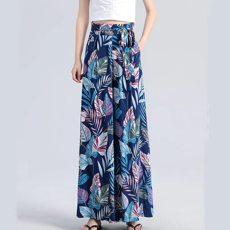 Summer casual retro printed bohemian wide-leg pants elastic waist straps split open breathable high waist holiday beach pants
Summer casual retro printed bohemian wide-leg pants elastic waist straps split open breathable high waist holiday beach pants