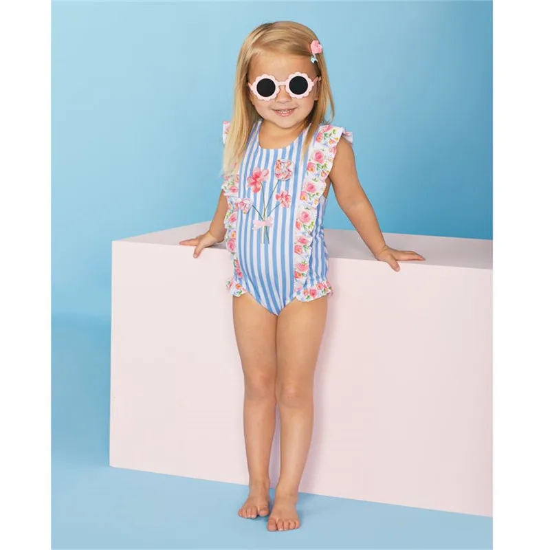 Kids Swimming Clothes Summer 1-7 Years Cute Girl Floral Swimsuit Girls Ruffled Swimwear One Piece Bikini Swimsuit
Kids Swimming Clothes Summer 1-7 Years Cute Girl Floral Swimsuit Girls Ruffled Swimwear One Piece Bikini Swimsuit
