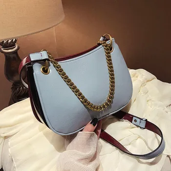 Fashion Gold Chain Saddle Handbags Women Crossbody Bags 2020 Vintage Luxury design Ladies Shoulder Messenger Bag Female Purses
Fashion Gold Chain Saddle Handbags Women Crossbody Bags 2020 Vintage Luxury design Ladies Shoulder Messenger Bag Female Purses