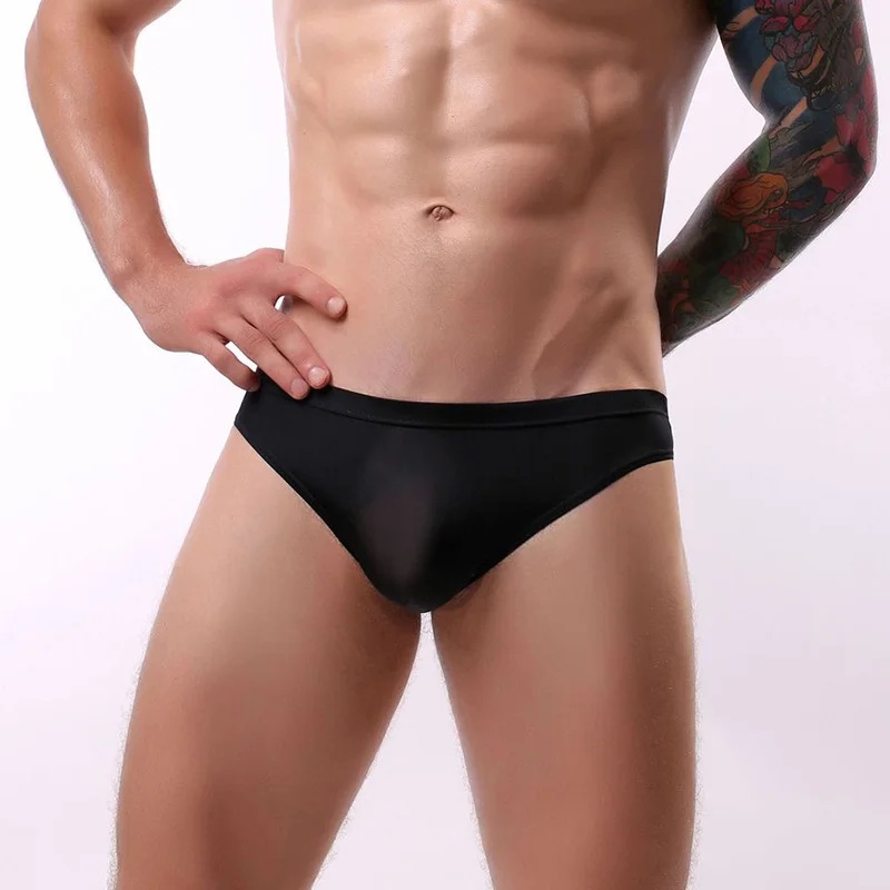 3D Punch Ice Silk Men Underwear Seamless Nylon Briefs Ultra-thin Gay Sexy Underwear Pouch Calzoncillos
3D Punch Ice Silk Men Underwear Seamless Nylon Briefs Ultra-thin Gay Sexy Underwear Pouch Calzoncillos