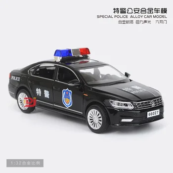 1:32 high simulation Passat alloy police car model children sound and light six open toy car for children gifts
1:32 high simulation Passat alloy police car model children sound and light six open toy car for children gifts
