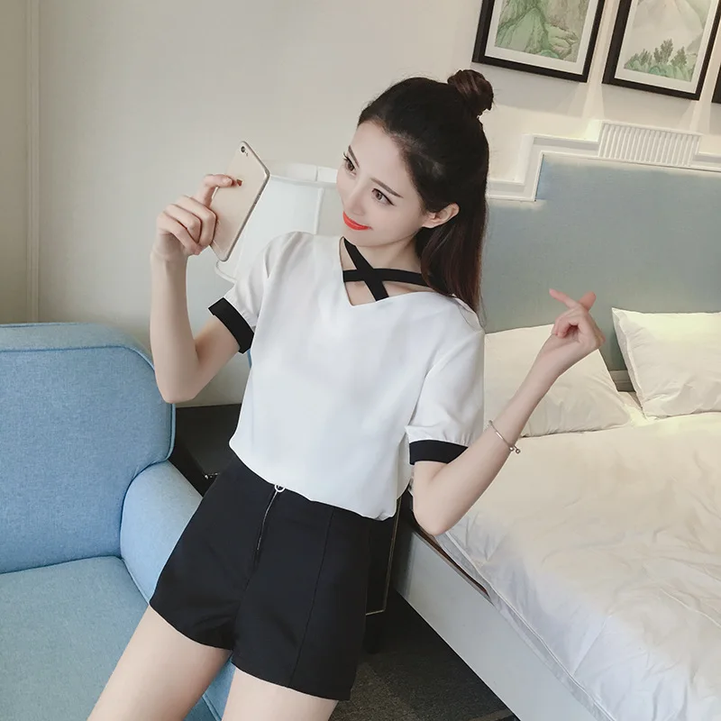2017 Summer New Style Korean-style Chiffon Tops Two-Piece Set Slimming Wide-Leg Shorts Fashion Set
2017 Summer New Style Korean-style Chiffon Tops Two-Piece Set Slimming Wide-Leg Shorts Fashion Set