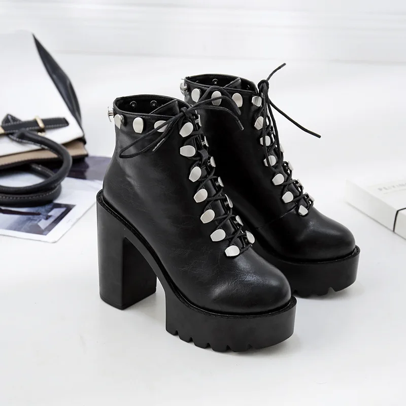 Round Toe Brand Women's Shoes Clogs Platform High Heel Boots Rivets Lace Up Bootee Woman 2019 Booties Ladies Fashion Heels
Round Toe Brand Women's Shoes Clogs Platform High Heel Boots Rivets Lace Up Bootee Woman 2019 Booties Ladies Fashion Heels