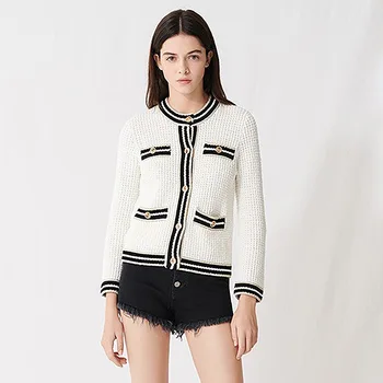 2020 Spring Summer Women Round Neck and Bright Silk Edge Button Up Cardigan Sweater Knitted Coat
2020 Spring Summer Women Round Neck and Bright Silk Edge Button Up Cardigan Sweater Knitted Coat