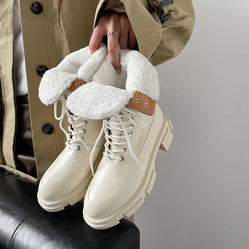 MEZEREON Platform Boots Split Leather Women Winter Shoes Warm Short Plush Inside Laxe-Up Snow Boots Med Heel 4 CM Botas Mujer
MEZEREON Platform Boots Split Leather Women Winter Shoes Warm Short Plush Inside Laxe-Up Snow Boots Med Heel 4 CM Botas Mujer