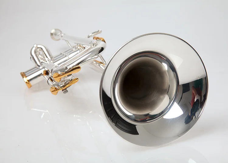 BULUKE Trumpet LT199S-79 Music instrument Bb flat trumpet Grading preferred Slivered plated trumpet professional performance
BULUKE Trumpet LT199S-79 Music instrument Bb flat trumpet Grading preferred Slivered plated trumpet professional performance