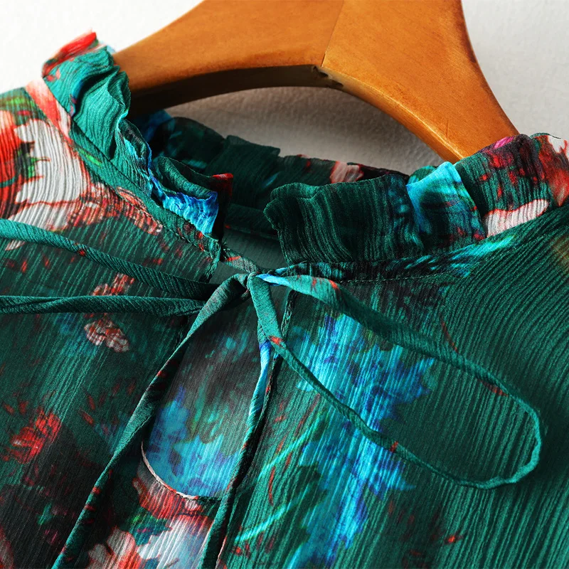 Фото Женское длинное платье в стиле бохо винтажное зеленое из 100% натурального шелка с