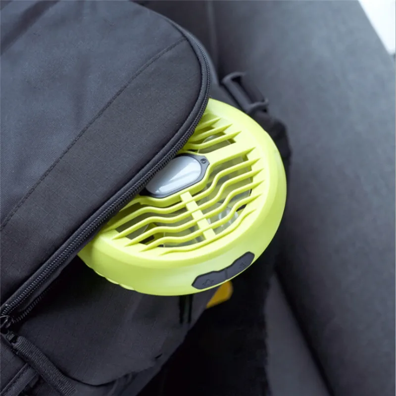 2 In 1 Camping Ceiling Fan Light USB charged Hanging Lantern Battery Power Tent Lamp Flashlight Green ent light Portable 
2 In 1 Camping Ceiling Fan Light USB charged Hanging Lantern Battery Power Tent Lamp Flashlight Green ent light Portable
