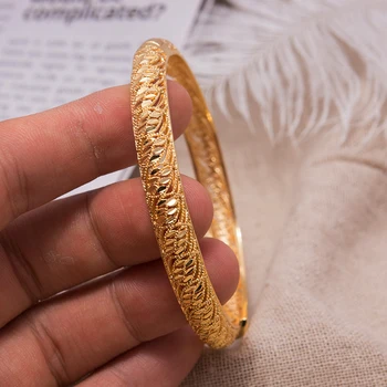 1Pcs 24K Dubai Heart Gold Color bangles for women Bracelets Bangles Gold Color Bracelet Pulseras
1Pcs 24K Dubai Heart Gold Color bangles for women Bracelets Bangles Gold Color Bracelet Pulseras