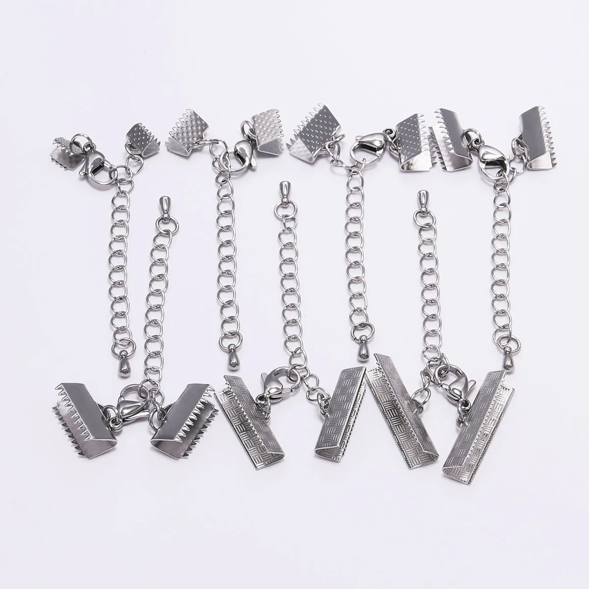5Pcs/lot Stainless Steel Textured Crimp End Caps With Lobster Clasps Extension Chains Leather Cord Connectors For Jewelry Making
5Pcs/lot Stainless Steel Textured Crimp End Caps With Lobster Clasps Extension Chains Leather Cord Connectors For Jewelry Making