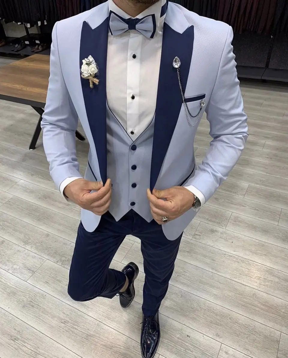 2021 New Arrival Light Blue Wedding Groom Tuxedos Peak Lapel Groomsmen Mens Party Suits Best Man Costume Homme Jacket Pant Vest
2021 New Arrival Light Blue Wedding Groom Tuxedos Peak Lapel Groomsmen Mens Party Suits Best Man Costume Homme Jacket Pant Vest