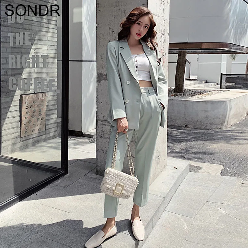 2020 New Winter Office Women Suits Business Female Workplace Blazer Vintage Autumn Women Pant Suit Notched Blazer Jacket & Pant
2020 New Winter Office Women Suits Business Female Workplace Blazer Vintage Autumn Women Pant Suit Notched Blazer Jacket & Pant