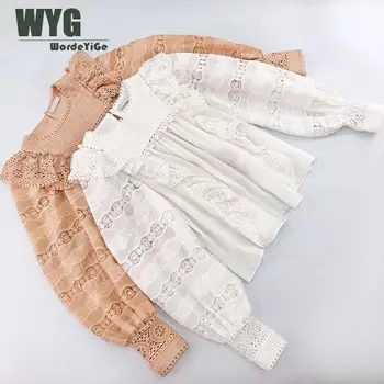 Top Quality Designer Blouses 2020 Spring Newest Fashion Lace Patchwork Hollow Out Embroidery Lantern Sleeve Pink White Tops
Top Quality Designer Blouses 2020 Spring Newest Fashion Lace Patchwork Hollow Out Embroidery Lantern Sleeve Pink White Tops