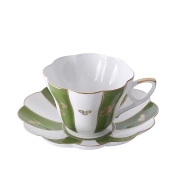 European Ceramic Coffee Tea Cup Set Reusable Simple Vintage Gold Rim Fine Bone China Arabic Coffee Set Xicara Porcelain E5BD
European Ceramic Coffee Tea Cup Set Reusable Simple Vintage Gold Rim Fine Bone China Arabic Coffee Set Xicara Porcelain E5BD