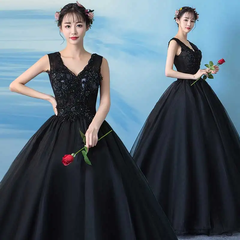 Black Quinceanera Dresses Illusion V-Neck Beaded Vestidos Para Puffy Prom Dresses 2023 Ball Gown Black Colour
Black Quinceanera Dresses Illusion V-Neck Beaded Vestidos Para Puffy Prom Dresses 2023 Ball Gown Black Colour