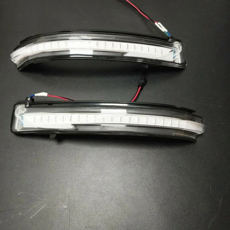 1 Pair Rear View Side Mirror Light Turn Signal Lamp For Nissan Qashqai Loulan 
1 Pair Rear View Side Mirror Light Turn Signal Lamp For Nissan Qashqai Loulan