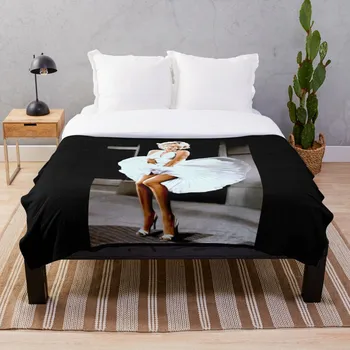 MARILYN MONROE Scene of her Skirt Blowing Up Print Blanket Wool Flannel Plush Blanket Bedspread For office Sherpa Blanket Couch