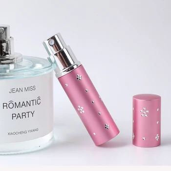 JSPP16-5 1PCS Glass 5ml Refillable Portable Sample Perfume Bottles Travel Spray Atomizer Empty Perfume Bottle Mini Container
JSPP16-5 1PCS Glass 5ml Refillable Portable Sample Perfume Bottles Travel Spray Atomizer Empty Perfume Bottle Mini Container
