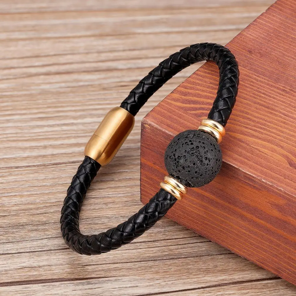 2020 Vintage Punk Men Bracelets Charm Genuine Leather Bracelet Gold Metal Stainless Steel Magnet Button Men Jewelry Friends Gift
2020 Vintage Punk Men Bracelets Charm Genuine Leather Bracelet Gold Metal Stainless Steel Magnet Button Men Jewelry Friends Gift