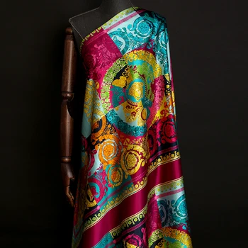 136*140CM 19MM Colorful Beautiful Print 94% Silk 6% Spandex Stretch Silk Satin Fabric for Dress Cheongsam E1211
136*140CM 19MM Colorful Beautiful Print 94% Silk 6% Spandex Stretch Silk Satin Fabric for Dress Cheongsam E1211