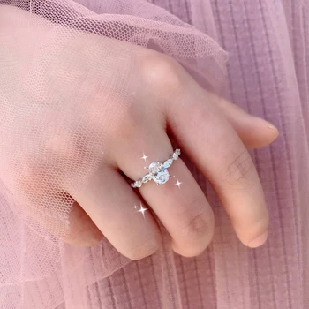 Simple Silver Color Female Rings Elegant Oval White Crystal Zircon Rings For Women CZ Wedding Ring Bohemian Jewelry D5T661 
Simple Silver Color Female Rings Elegant Oval White Crystal Zircon Rings For Women CZ Wedding Ring Bohemian Jewelry D5T661
