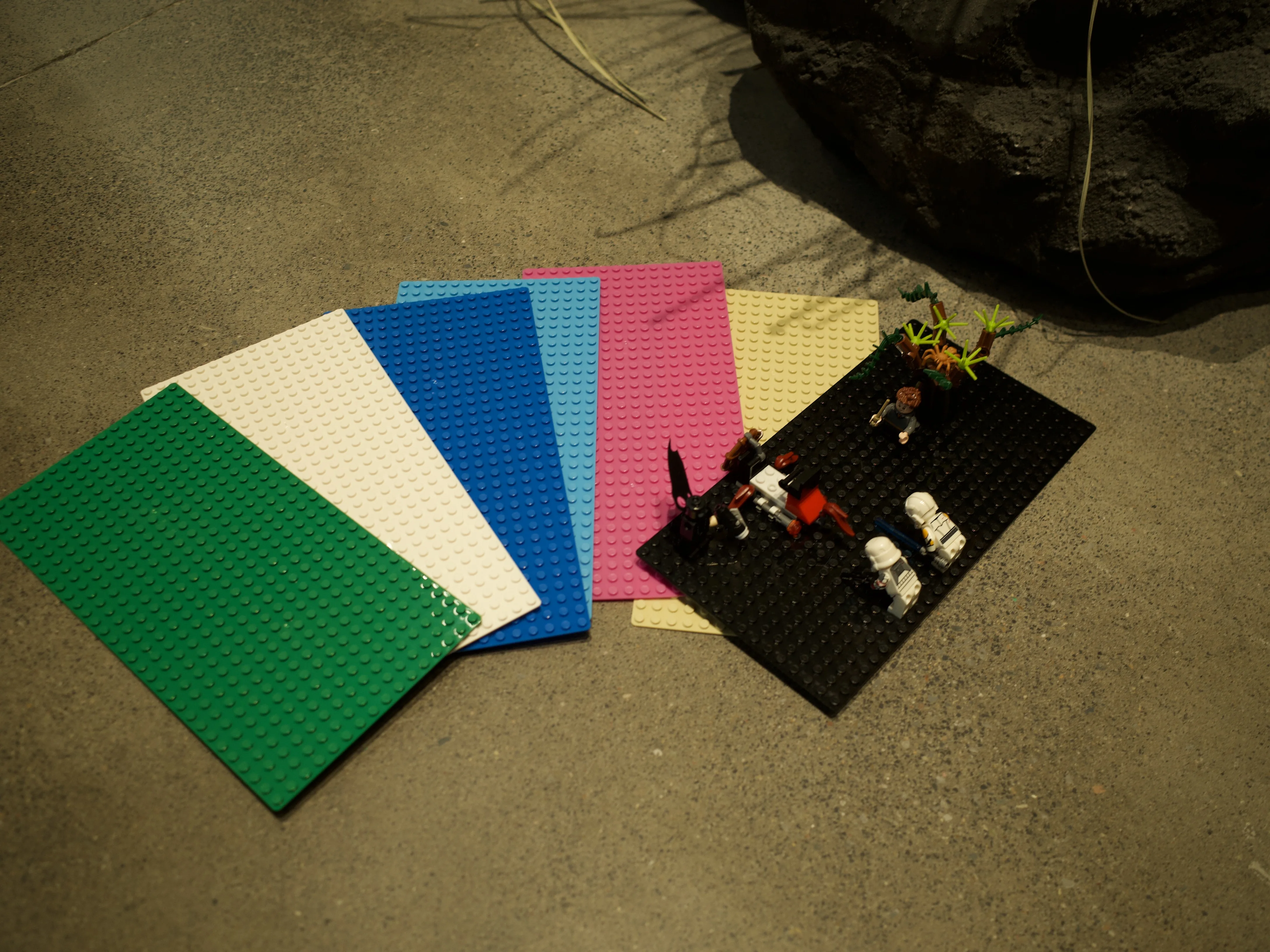 32*32 32*16 Dots Classic Base Plates Blocks Small Size DIY Bricks Baseplates Construction Building Toys For Children Kids Gifts
32*32 32*16 Dots Classic Base Plates Blocks Small Size DIY Bricks Baseplates Construction Building Toys For Children Kids Gifts
