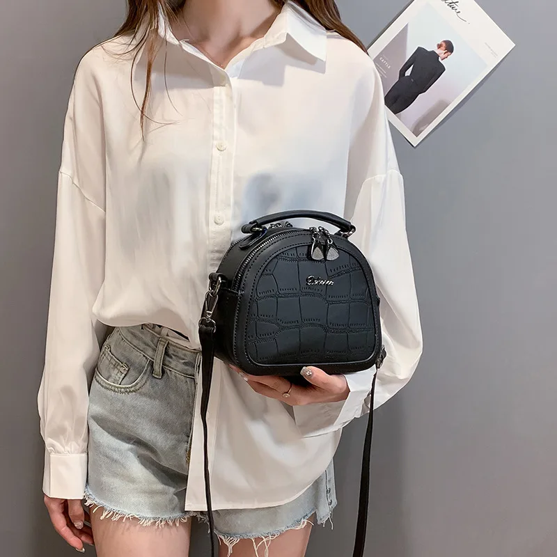 2019 Autumn And Winter New Style Trend WOMEN'S Fashion Handbag Textured Bag Crocodile Pattern Hand Small round Bag Wide-Strap Sh