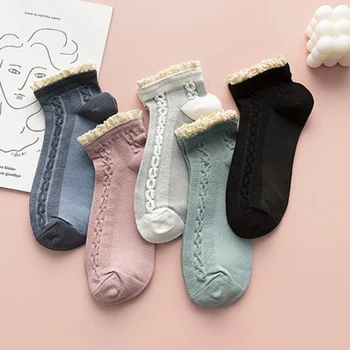 2020 new Japanese girl cotton socks cute lace boat socks summer thin section mesh female women short socks 
2020 new Japanese girl cotton socks cute lace boat socks summer thin section mesh female women short socks