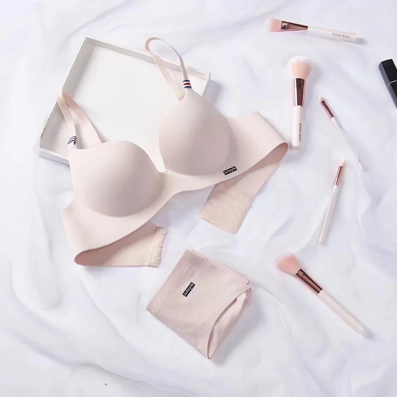 New Style French Simple England Viscose Bra Set Solid Thick Pad GIRL'S Push up Non-Steel Ring Lingerie Factory
New Style French Simple England Viscose Bra Set Solid Thick Pad GIRL'S Push up Non-Steel Ring Lingerie Factory