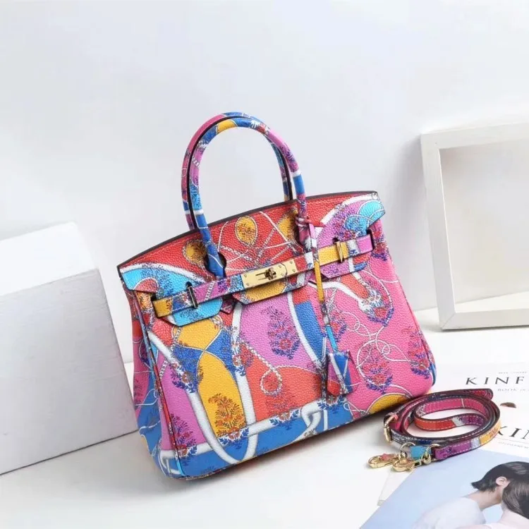 Classic Money Advanced Painted Genuine Leather Female Hand Bill Of Lading Shoulder Diagonal Bag Personality Animal
Classic Money Advanced Painted Genuine Leather Female Hand Bill Of Lading Shoulder Diagonal Bag Personality Animal