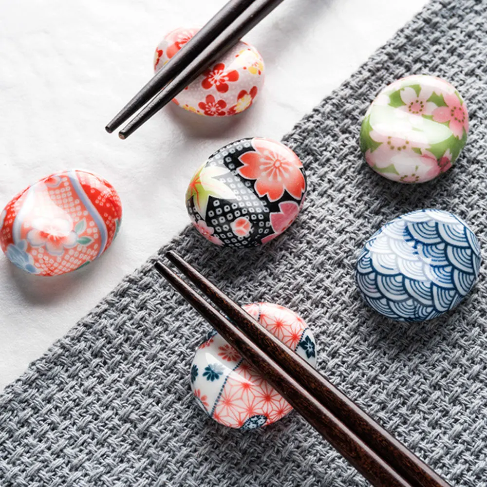 Chopstick Rest Japanese Chopsticks Ceramic Decorative Chop Sticks Holder Rack Spoon Fork Rest Kitchen Tools Tableware hot sale
Chopstick Rest Japanese Chopsticks Ceramic Decorative Chop Sticks Holder Rack Spoon Fork Rest Kitchen Tools Tableware hot sale