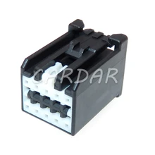 1 Set 10 Pin 0.6 Series AIT2PB-10P-2AK Automobile Small Current Wiring Harness Socket Car Replacement Connector
1 Set 10 Pin 0.6 Series AIT2PB-10P-2AK Automobile Small Current Wiring Harness Socket Car Replacement Connector