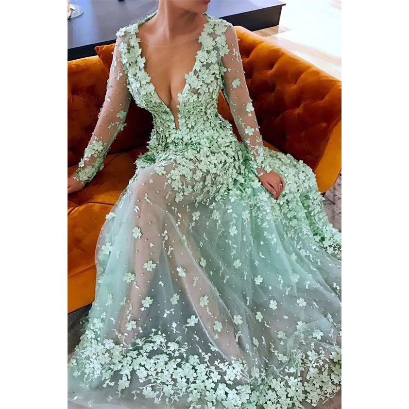 3D Floral Evening Dresses Rare Color robe de soiree longue abendkleider See Through Evening Dress Appliques vestido de festa
3D Floral Evening Dresses Rare Color robe de soiree longue abendkleider See Through Evening Dress Appliques vestido de festa
