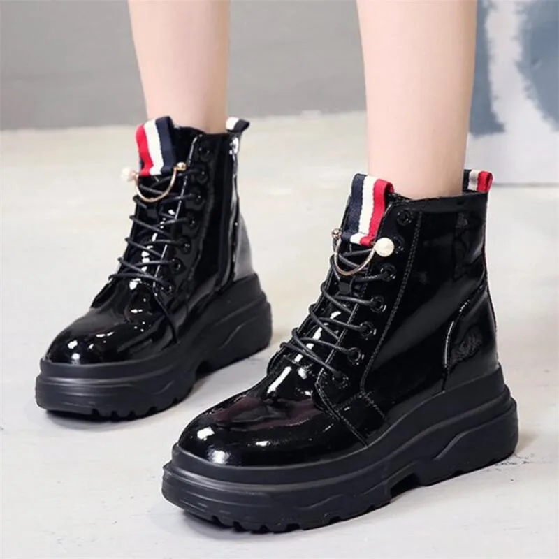 Mhysa 2019 New Women Ankle Boots Thicken Warm Winter Snow Boots platform Non-slip Zip Girl's Leather Shoes Motorcycle boots
Mhysa 2019 New Women Ankle Boots Thicken Warm Winter Snow Boots platform Non-slip Zip Girl's Leather Shoes Motorcycle boots