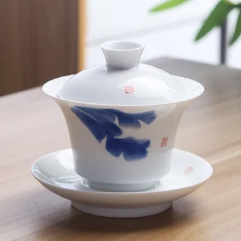 Hand-Painted Blue Pattern Underglaze Ceramic Tea Bowl Tea Cup Large Size Jingdezhen Tea Cup Sopera De Ceramica Gaiwan
Hand-Painted Blue Pattern Underglaze Ceramic Tea Bowl Tea Cup Large Size Jingdezhen Tea Cup Sopera De Ceramica Gaiwan