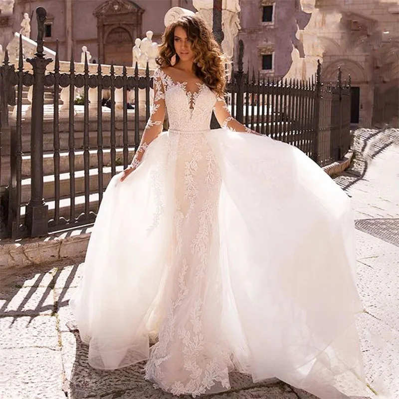 Фото Женское свадебное платье с длинным рукавом кружевное V-образным вырезом и