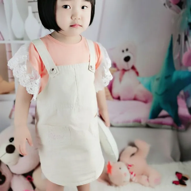Small Children's Suspenders Skirt Girl Suit Lace sleeves Blouse+Strap Dress 2pcs 3-7T Girls Outfits Cotton Kids Suit new 2020
Small Children's Suspenders Skirt Girl Suit Lace sleeves Blouse+Strap Dress 2pcs 3-7T Girls Outfits Cotton Kids Suit new 2020