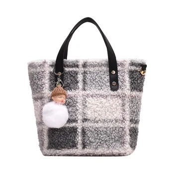 bags for women 2019 autumn and winter new Korean fashion portable fashion plush bucket bag shoulder messenger bag 
bags for women 2019 autumn and winter new Korean fashion portable fashion plush bucket bag shoulder messenger bag