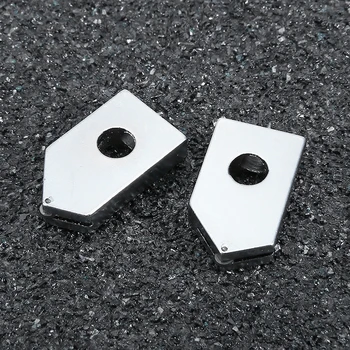 2Pcs Glass Cutter Head Glass Bottle Cutting Replacement Head for DIY Crafts Bottle Cutting Tools Accessories Iron Cutter
2Pcs Glass Cutter Head Glass Bottle Cutting Replacement Head for DIY Crafts Bottle Cutting Tools Accessories Iron Cutter