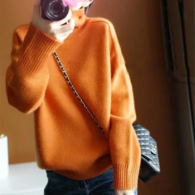 2019 Autumn Sweater New Orange Cashmere Sweater Woman High Collar Thicker Loose Lazy Sweater Cover Bottom Knitted Sweater Women
2019 Autumn Sweater New Orange Cashmere Sweater Woman High Collar Thicker Loose Lazy Sweater Cover Bottom Knitted Sweater Women