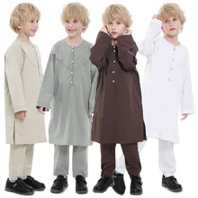 Muslim Boys Jubba Thobe Tops+Sherwal Pants Two Pieces Sets Qatari Abaya Saudi Dubai Islamic Prayer Garment Arabic Teenagers Robe
Muslim Boys Jubba Thobe Tops+Sherwal Pants Two Pieces Sets Qatari Abaya Saudi Dubai Islamic Prayer Garment Arabic Teenagers Robe